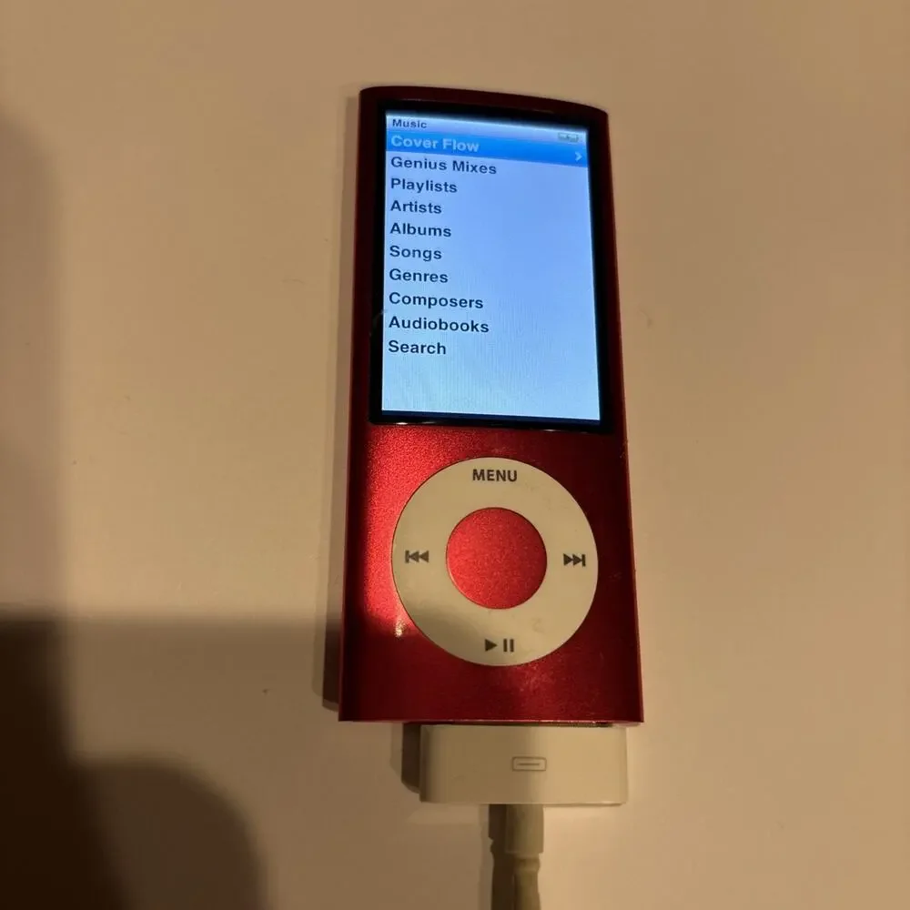 Apple iPod Nano 5th Generation Pink 8 GB A1320 NEEDS NEW BATTERY